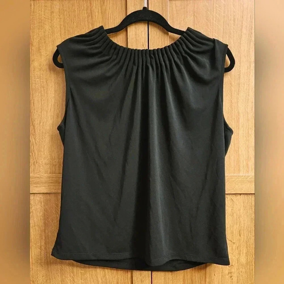 DKNY Extend Shoulder Pleat Round Neck Top Black - Picture 4 of 7
